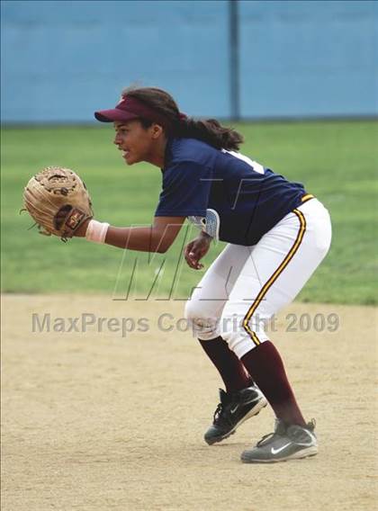 Thumbnail 2 in SFV All-Star Softball Classic (East vs West) photogallery.
