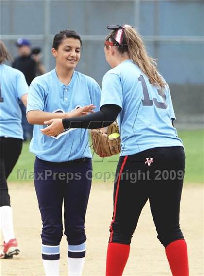 Thumbnail 2 in SFV All-Star Softball Classic (East vs West) photogallery.