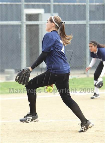 Thumbnail 3 in SFV All-Star Softball Classic (East vs West) photogallery.