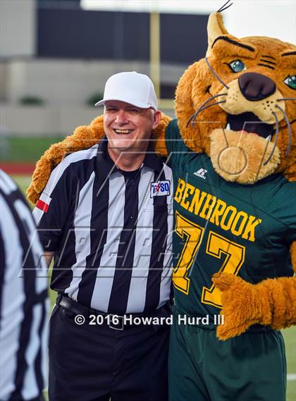 Thumbnail 1 in Ponder @ Benbrook photogallery.