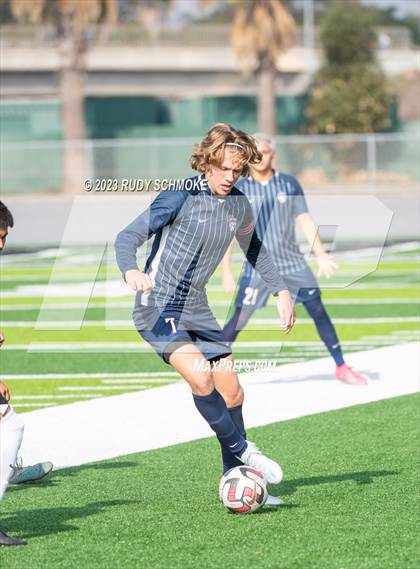 Thumbnail 2 in Montclair @ Perry (Nike SoCal HS tournament) photogallery.
