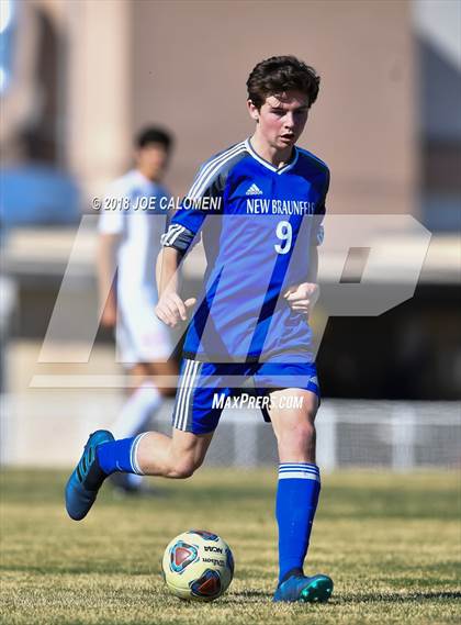 Thumbnail 1 in New Braunfels vs Antonian Prep (NEISD Tournament) photogallery.