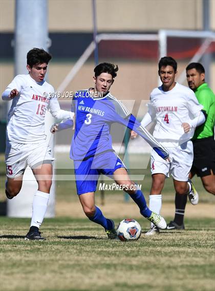 Thumbnail 2 in New Braunfels vs Antonian Prep (NEISD Tournament) photogallery.