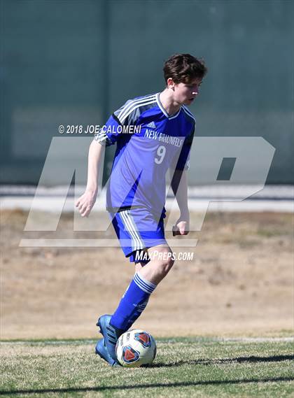 Thumbnail 3 in New Braunfels vs Antonian Prep (NEISD Tournament) photogallery.