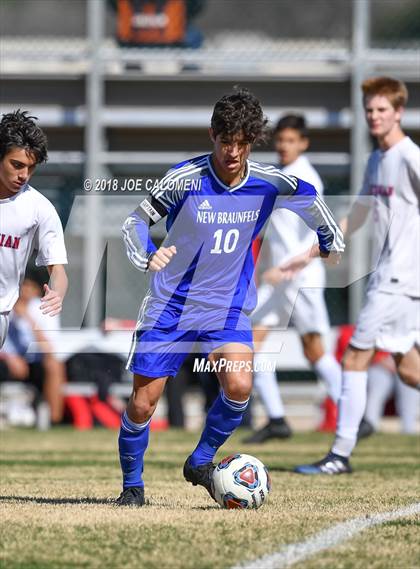 Thumbnail 3 in New Braunfels vs Antonian Prep (NEISD Tournament) photogallery.