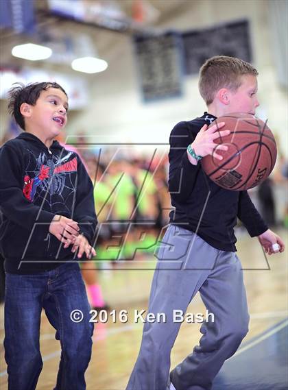 Thumbnail 1 in Rio Mesa @ Camarillo photogallery.