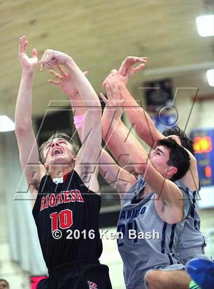 Thumbnail 1 in Rio Mesa @ Camarillo photogallery.