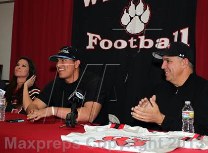 Thumbnail 1 in Kylie Fitts (National Signing Day Ceremony) photogallery.