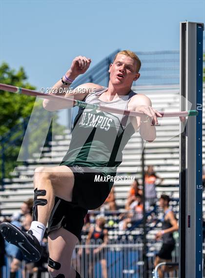 Thumbnail 3 in UHSAA State Championships photogallery.
