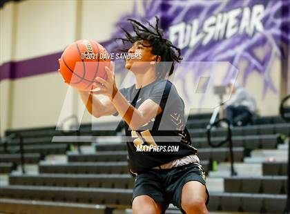Thumbnail 3 in Foster @ Columbia (LCISD Invitational) photogallery.