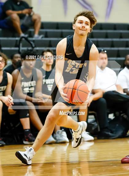 Thumbnail 3 in Foster @ Columbia (LCISD Invitational) photogallery.