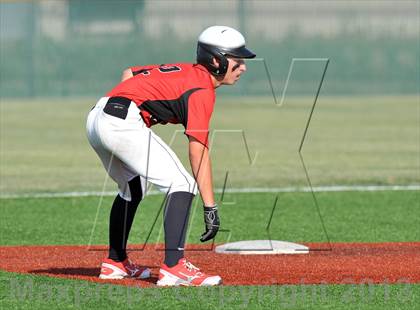 Thumbnail 2 in Windthorst vs Trenton (UIL 1A Region 2 Finals) photogallery.