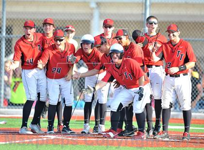 Thumbnail 3 in Windthorst vs Trenton (UIL 1A Region 2 Finals) photogallery.