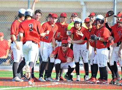 Thumbnail 1 in Windthorst vs Trenton (UIL 1A Region 2 Finals) photogallery.