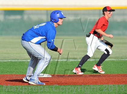 Thumbnail 3 in Windthorst vs Trenton (UIL 1A Region 2 Finals) photogallery.