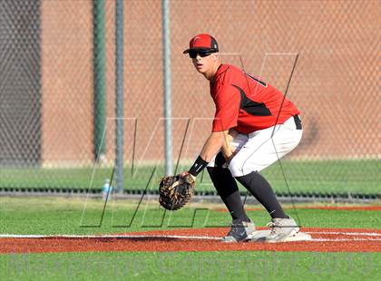 Thumbnail 3 in Windthorst vs Trenton (UIL 1A Region 2 Finals) photogallery.