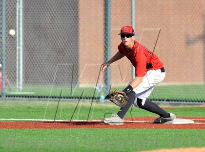 Thumbnail 3 in Windthorst vs Trenton (UIL 1A Region 2 Finals) photogallery.