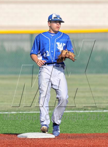 Thumbnail 3 in Windthorst vs Trenton (UIL 1A Region 2 Finals) photogallery.