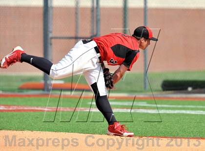 Thumbnail 3 in Windthorst vs Trenton (UIL 1A Region 2 Finals) photogallery.