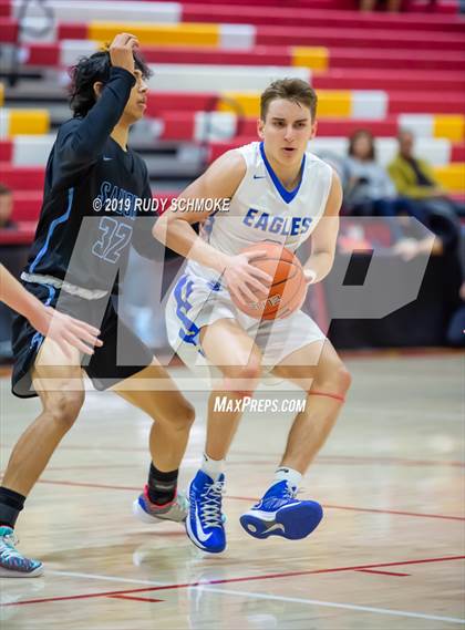 Thumbnail 1 in Saugus vs Santa Margaita (Torrey Pines Holiday Classic)  photogallery.