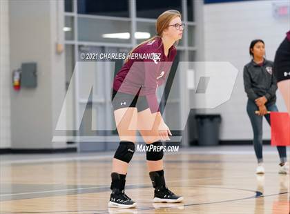 Thumbnail 3 in Hawley vs. Sealy (BCS Classic) photogallery.