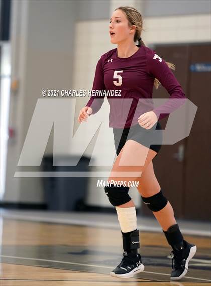 Thumbnail 2 in Hawley vs. Sealy (BCS Classic) photogallery.