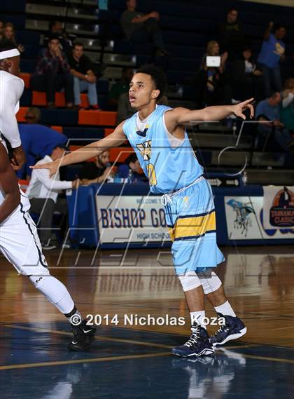 Thumbnail 1 in Prestonwood Christian vs. Putnam City West (Tarkanian Classic) photogallery.