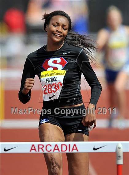 Thumbnail 2 in 44th Arcadia Invitational (Track Events) photogallery.