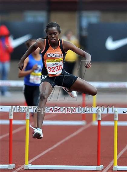 Thumbnail 3 in 44th Arcadia Invitational (Track Events) photogallery.