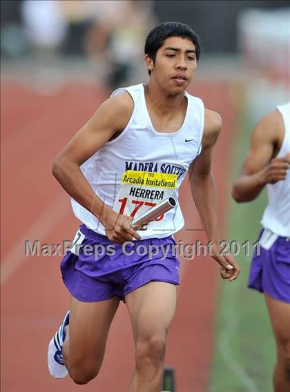 Thumbnail 2 in 44th Arcadia Invitational (Track Events) photogallery.
