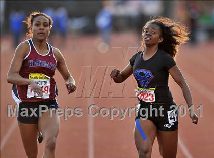 Thumbnail 3 in 44th Arcadia Invitational (Track Events) photogallery.