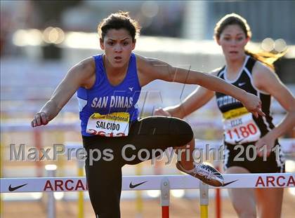 Thumbnail 1 in 44th Arcadia Invitational (Track Events) photogallery.