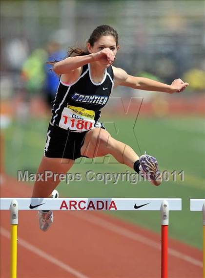 Thumbnail 1 in 44th Arcadia Invitational (Track Events) photogallery.