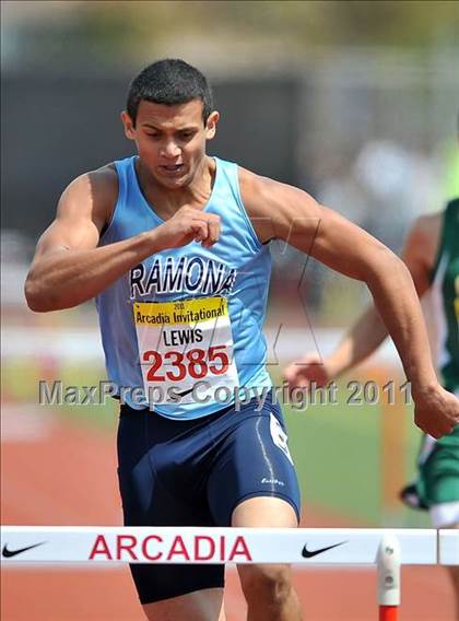 Thumbnail 1 in 44th Arcadia Invitational (Track Events) photogallery.
