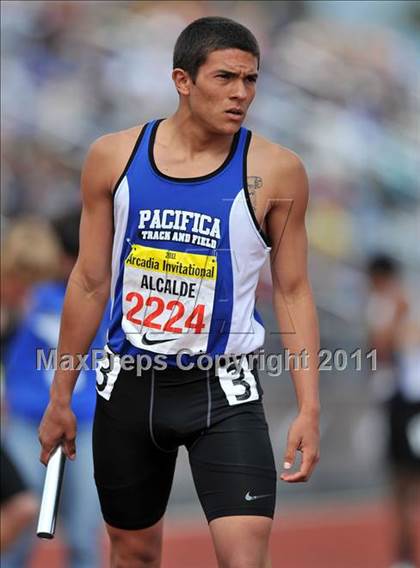 Thumbnail 1 in 44th Arcadia Invitational (Track Events) photogallery.
