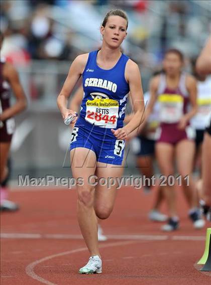 Thumbnail 1 in 44th Arcadia Invitational (Track Events) photogallery.