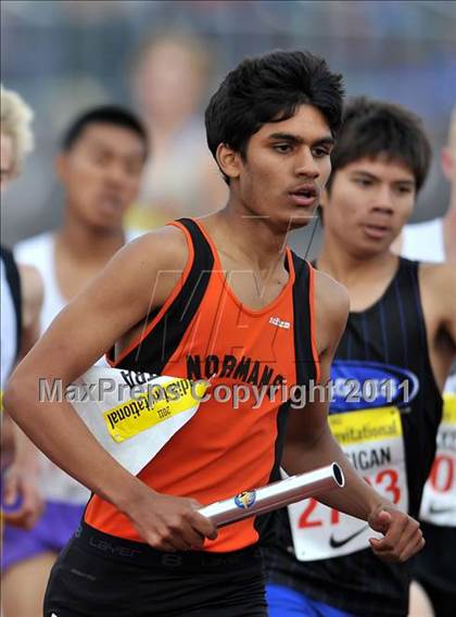Thumbnail 2 in 44th Arcadia Invitational (Track Events) photogallery.