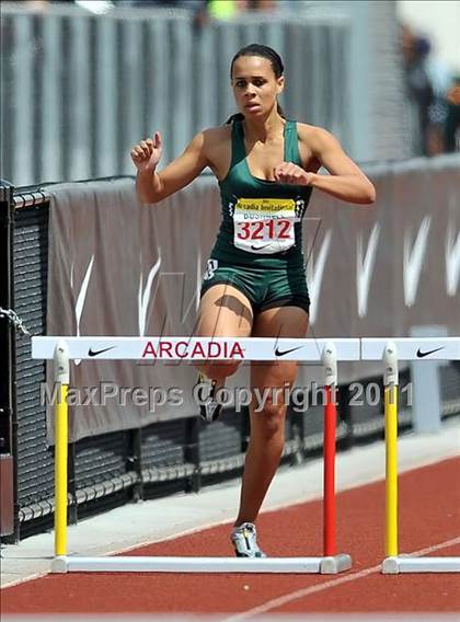 Thumbnail 2 in 44th Arcadia Invitational (Track Events) photogallery.