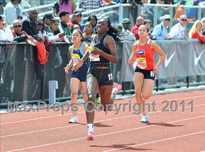 Thumbnail 1 in 44th Arcadia Invitational (Track Events) photogallery.