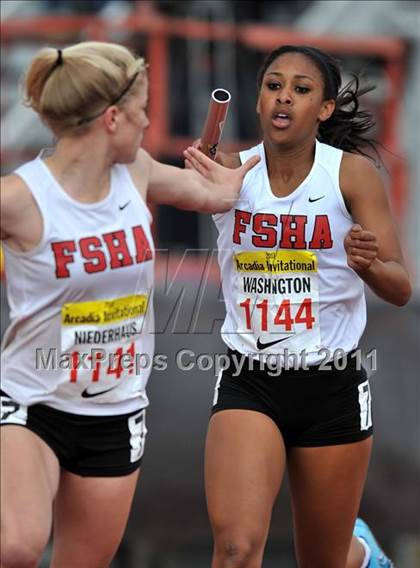 Thumbnail 1 in 44th Arcadia Invitational (Track Events) photogallery.