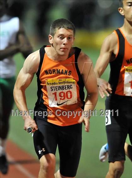 Thumbnail 1 in 44th Arcadia Invitational (Track Events) photogallery.