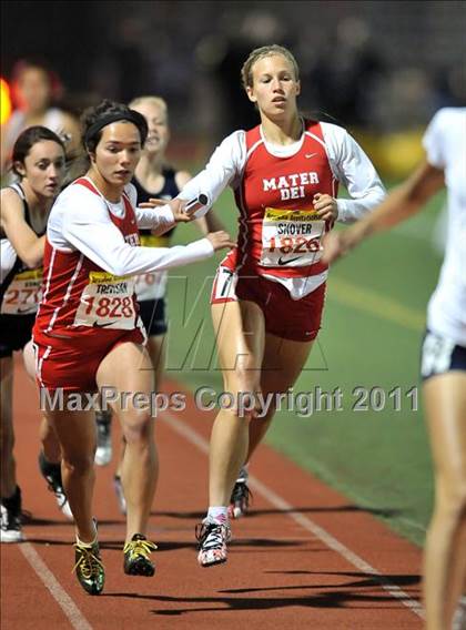 Thumbnail 1 in 44th Arcadia Invitational (Track Events) photogallery.