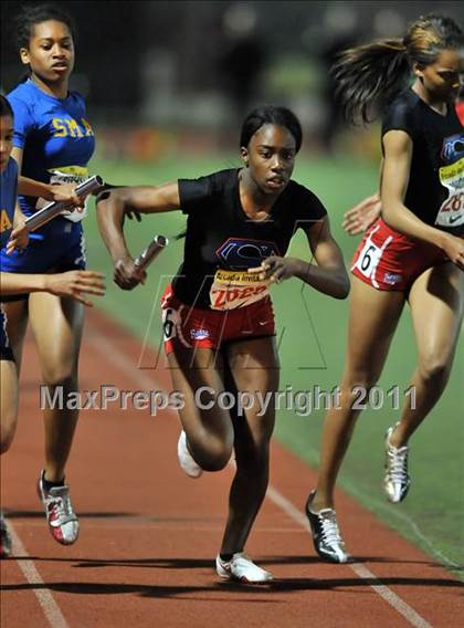 Thumbnail 1 in 44th Arcadia Invitational (Track Events) photogallery.