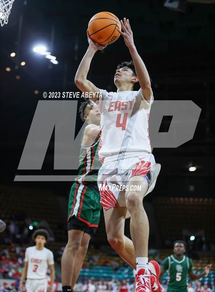 Thumbnail 3 in Smoky Hill @ Denver East (CHSAA 6A Great 8) photogallery.