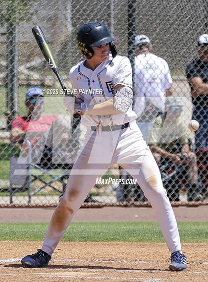 Thumbnail 2 in Glendale Prep vs Tombstone (AIA 2A Championship Quarterfinals) photogallery.