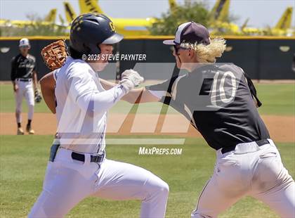 Thumbnail 3 in Glendale Prep vs Tombstone (AIA 2A Championship Quarterfinals) photogallery.