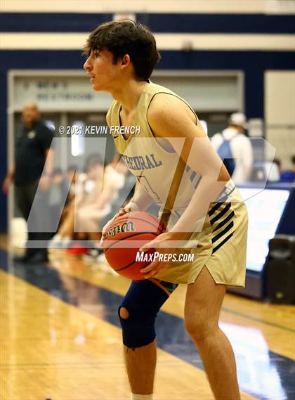 Thumbnail 2 in Verrado vs Cathedral (Sunnyslope Hoopsgiving Tournament) photogallery.