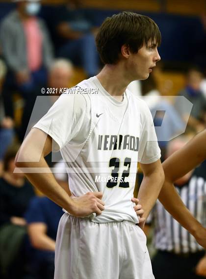 Thumbnail 1 in Verrado vs Cathedral (Sunnyslope Hoopsgiving Tournament) photogallery.