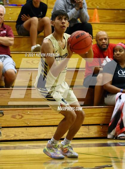 Thumbnail 3 in Verrado vs Cathedral (Sunnyslope Hoopsgiving Tournament) photogallery.