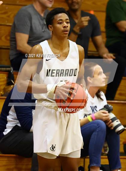 Thumbnail 1 in Verrado vs Cathedral (Sunnyslope Hoopsgiving Tournament) photogallery.